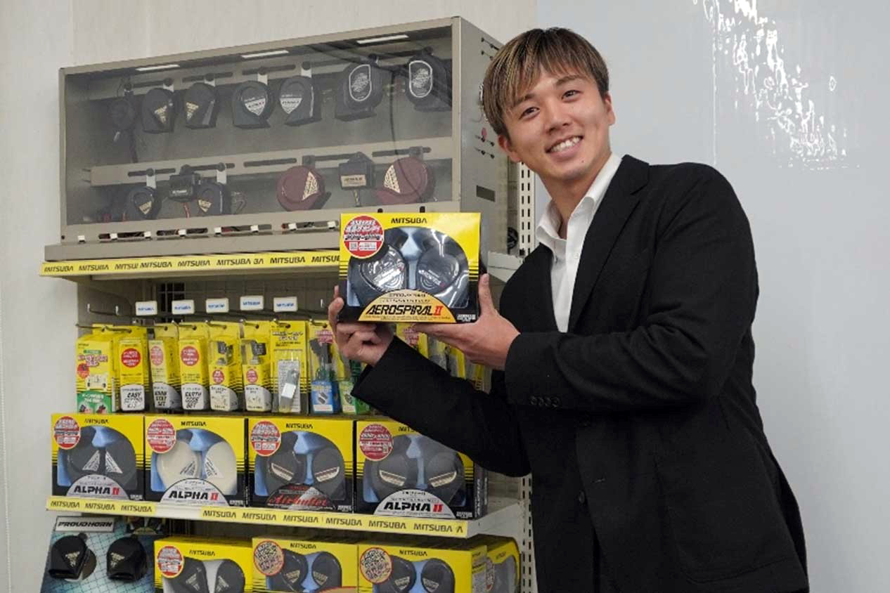 ミツバサンコーワのアンバサダー、水野涼選手が来社されました